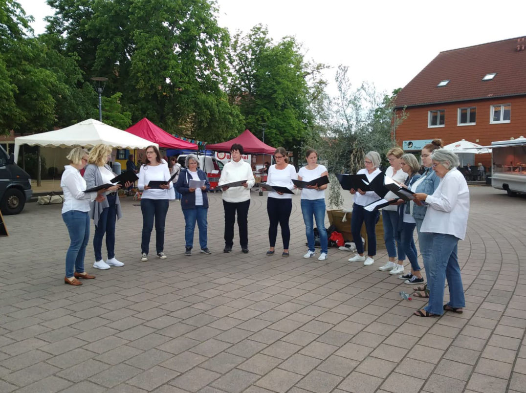 Nienharmoniker Hagener Landmarkt 2022